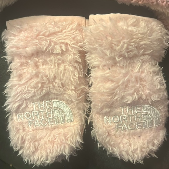 Infant Northface Winter Bundle - Picture 5 of 9